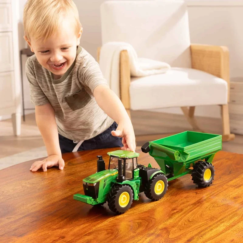 1:32 John Deere 9R Tractor with Grain Cart 47685 - Image 3