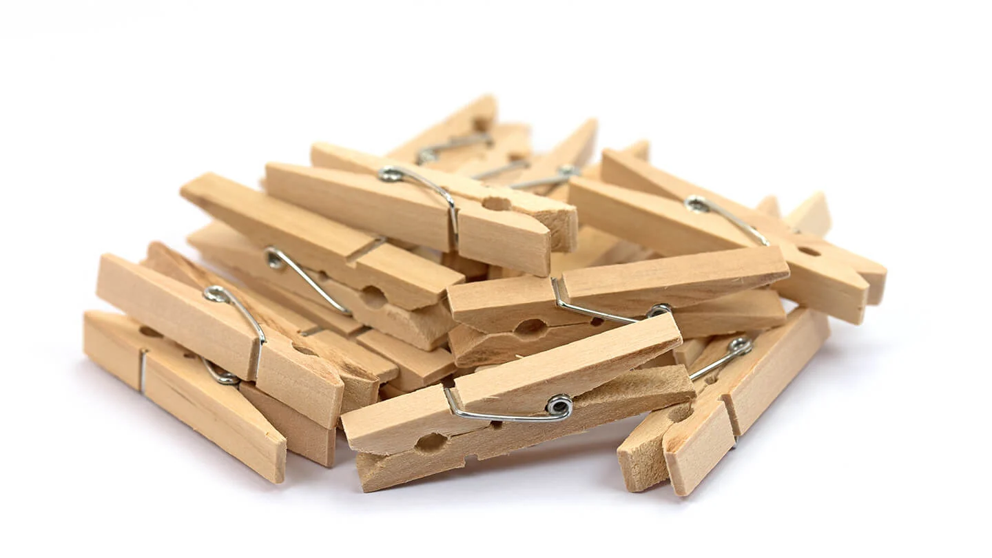Large Wooden Clothespins 00030 00028 - Image 4