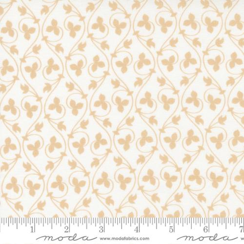 Cinammon and Cream Collection Acorn Vines Cotton Fabric 20455