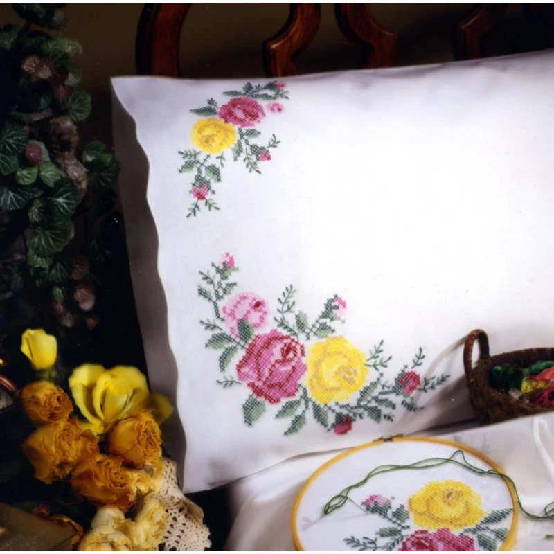 Classic Stamped for Embroidery Pillowcases T23 - Image 2