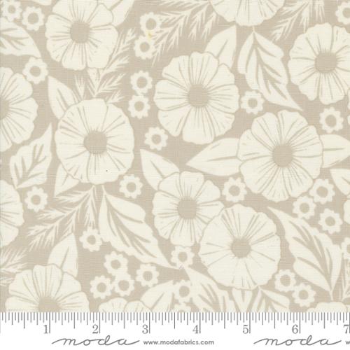 Field of Flowers Collection Large Floral Print Cotton Fabric 3311