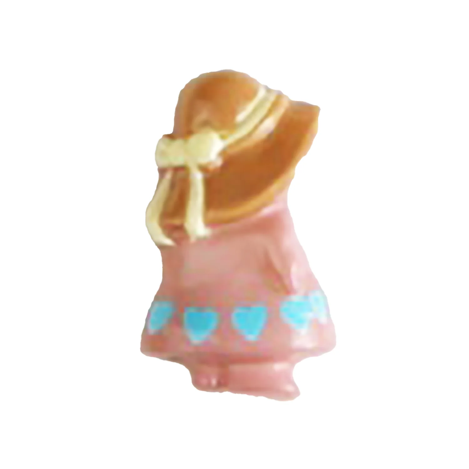 Girl with Bonnet Button DB-1590