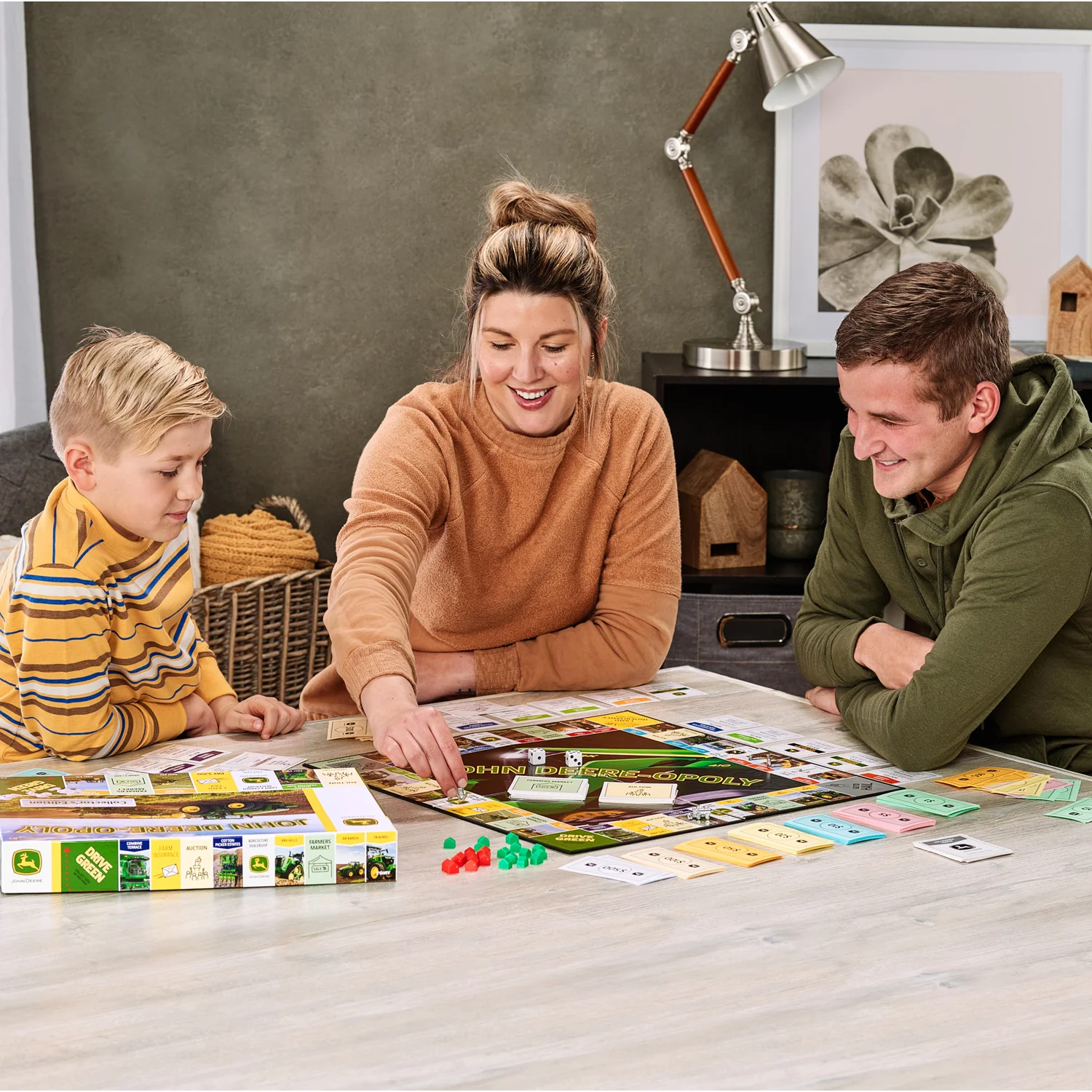 John Deere-Opoly Board Game 47285 - Image 6
