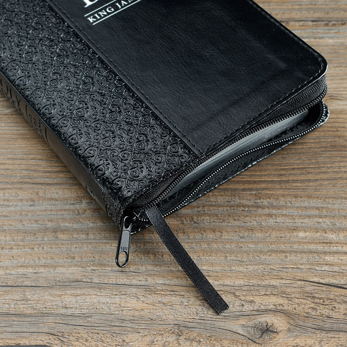 KJV Black Compact Bible KJV007 - Image 5