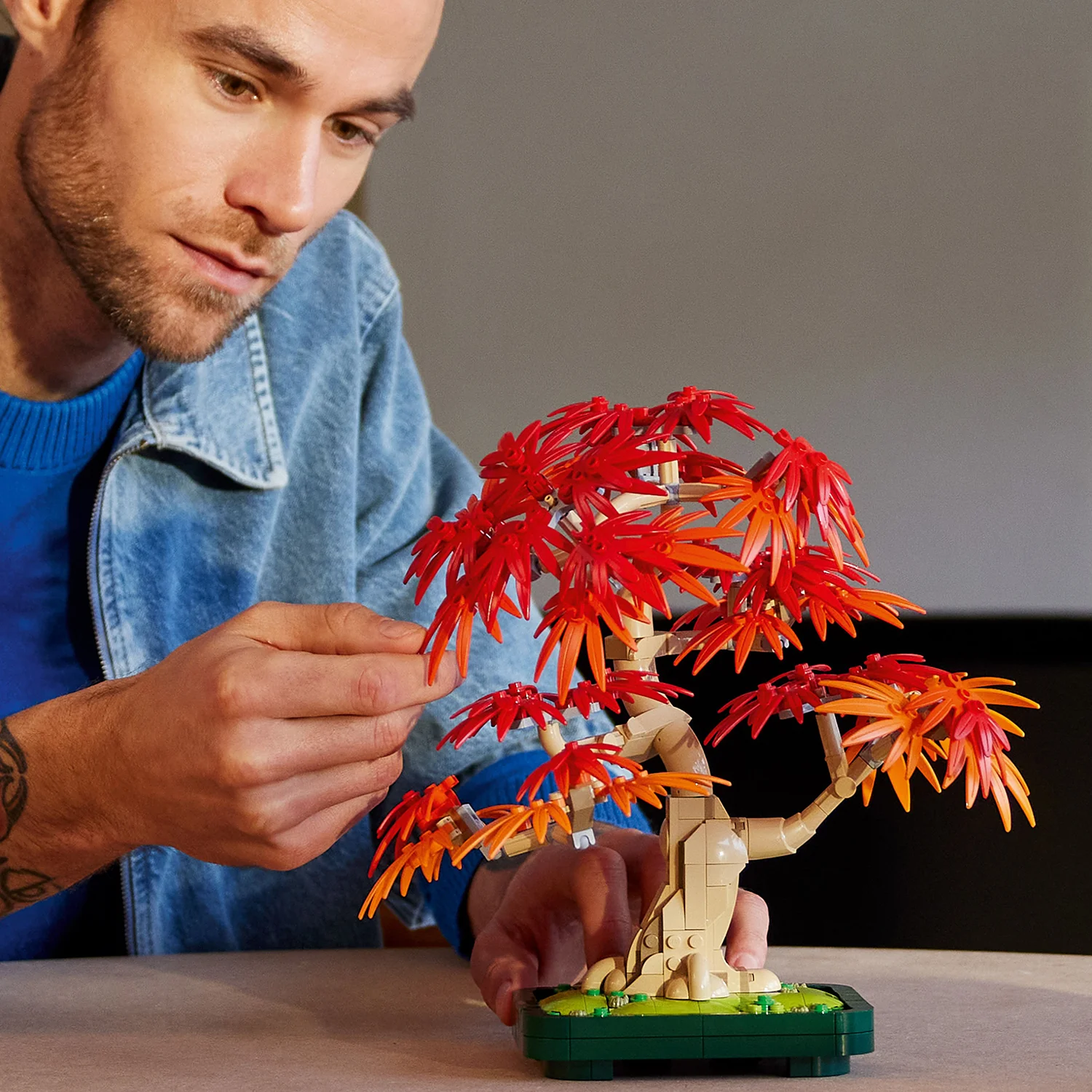 LEGO Botanicals Japanese Red Maple Bonsai Tree 10348 - Image 6