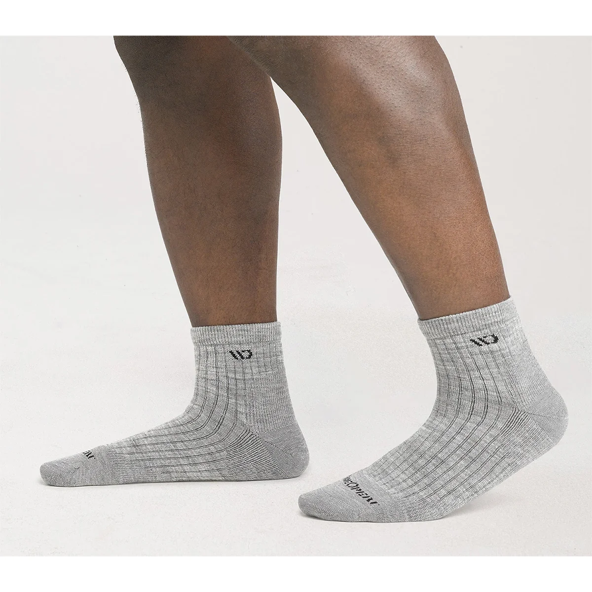 Men's Solid Cushioned Quarter Socks 9004 - Image 3