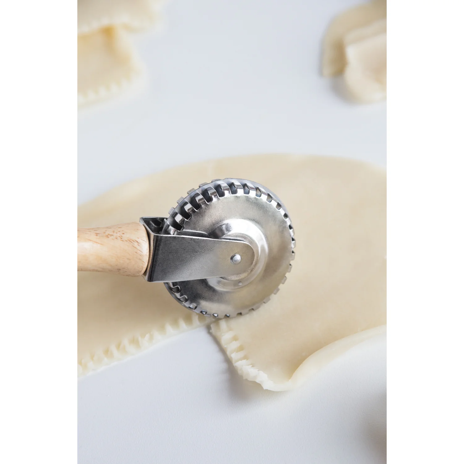 Pastry Crimper 5543 - Image 5