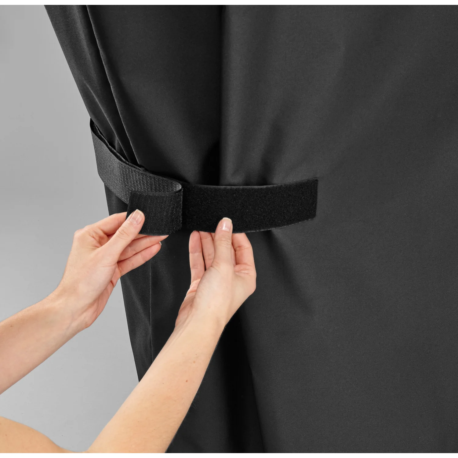 Q Series Premium Grill Cover 7112 - Image 7