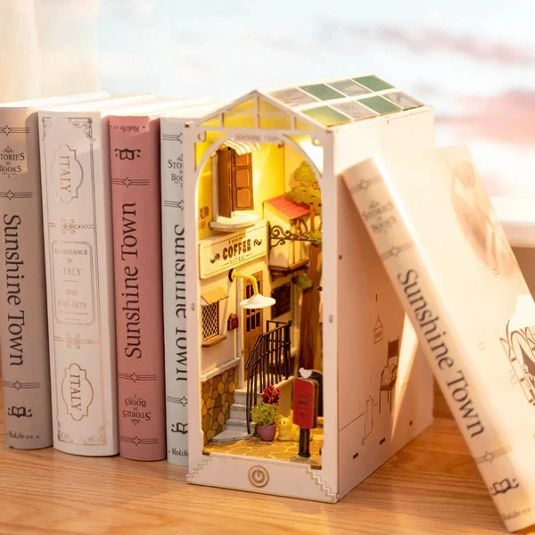 Sunshine Town Book Nook Kit TGB02 - Image 3